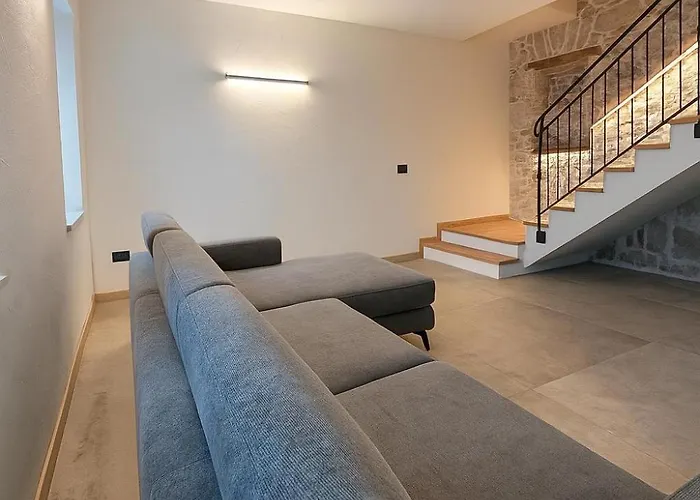 Ca' Santina & Shared Kitchen *