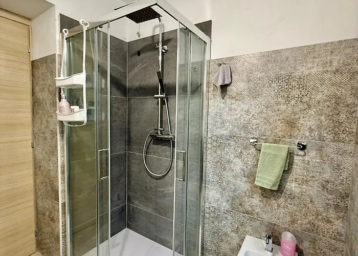 Ca' Santina & Shared Kitchen לינה וארוחת בוקר