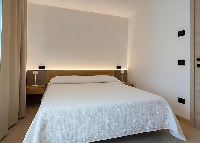 Ca' Santina & Shared Kitchen Stoccareddo