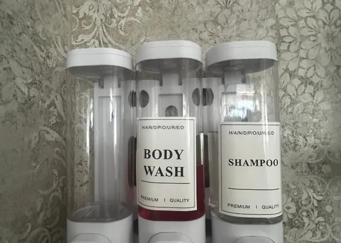 Ca' Santina & Shared Kitchen Nocleg ze śniadaniem Stoccareddo